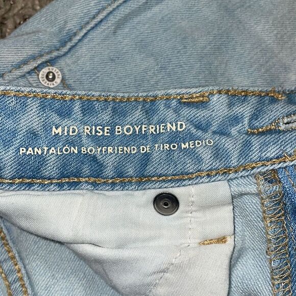 Universal Thread Boyfriend Distressed Jeans - Picture 9 of 12